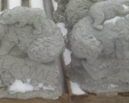 Bears On Rock (Small)