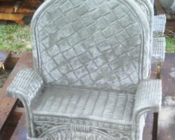 Bench for Sitter Wicker Backed