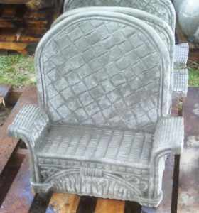 bench sitter bench wtcker backed