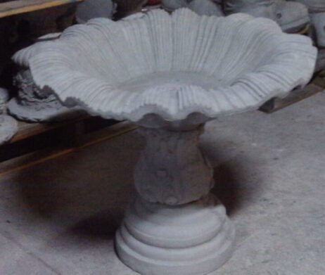 Deep Scroll Bird Bath