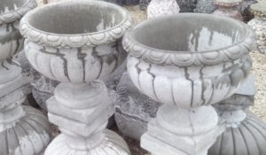 roman large fluted planter