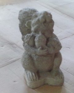 squirrellwithnuts8inch