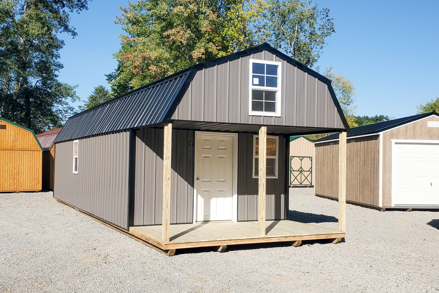 GrayBlackLoftedCabin_GoldStar-1536x1024