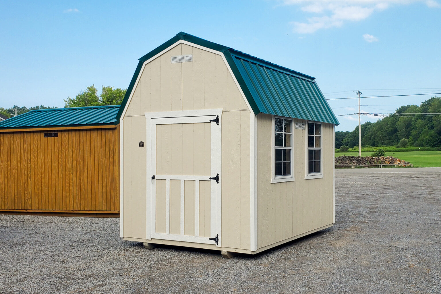 LightBeigeLoftedBarn_ZGoldStar-1536x1024