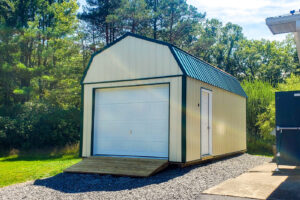 PaleYellowGreenLoftedGarage_GoldStar-1-1400x933