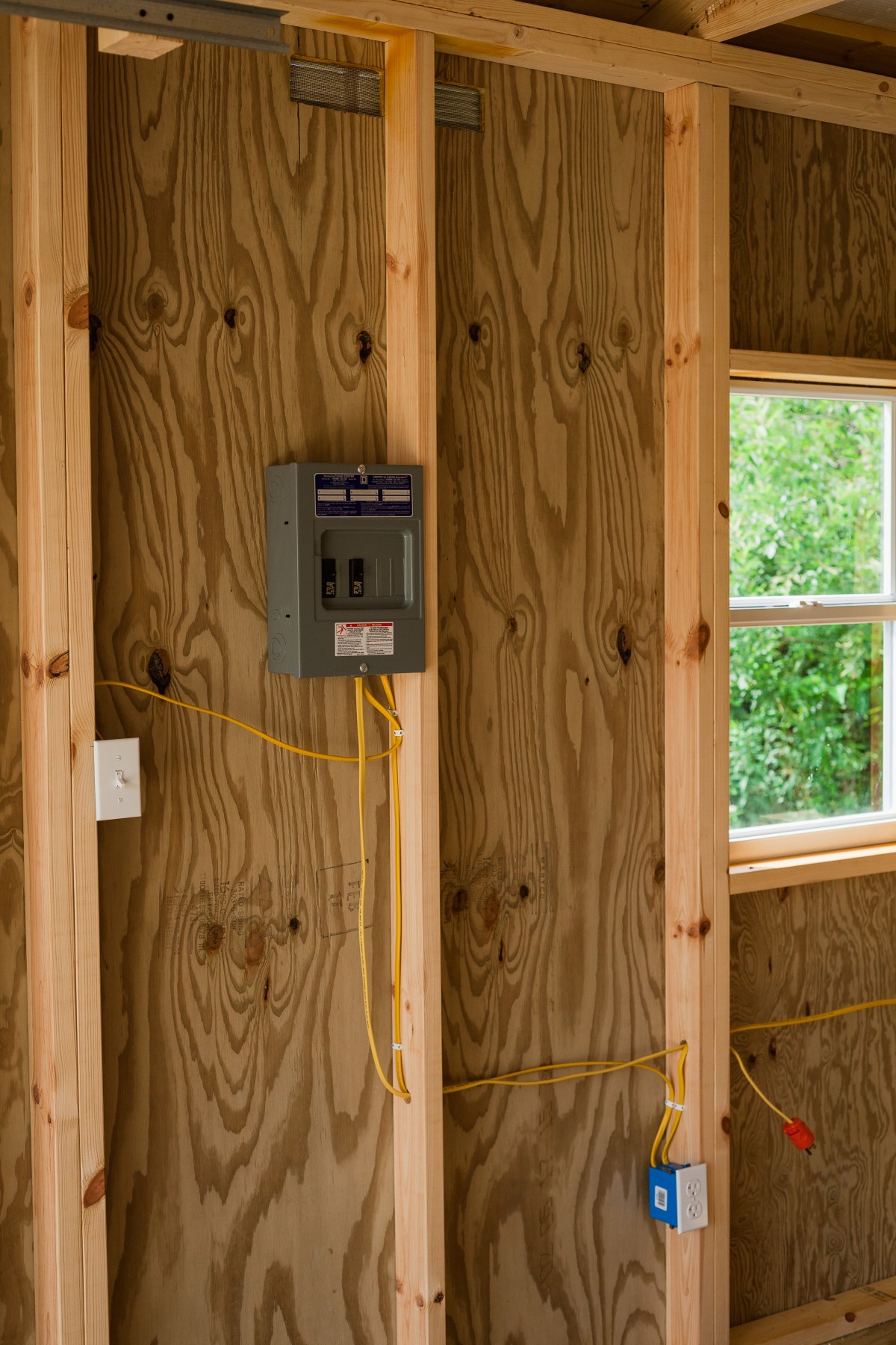 garage_shed_interior_2-edinboro-pa